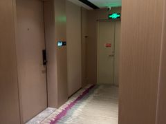 -麗枫酒店(广州中山大学中山眼科中心区庄地铁站店)