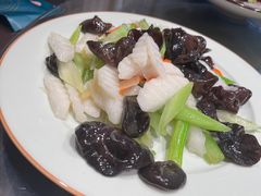 -小船渔村·大连菜(新华街店)