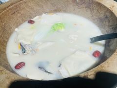 -云荷里·蒸汽石锅鱼·云南菜(中发百旺店)