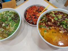 -全家福米线