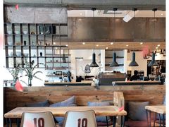 大堂-Vanilla Specialty Coffee(八大关店)