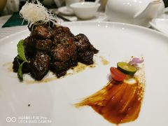 越式牛肉粒-望乡楼上海菜(日月光店)
