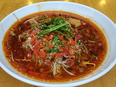 -牛八秒油泼冒菜(宽窄巷子店)