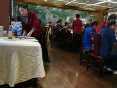 222号服务员-绿波廊(豫园店)