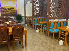 -兰州老马家族食府(康庄总店)