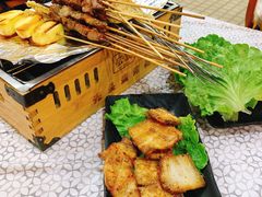 -云晓光头烧烤吧(德平路店)