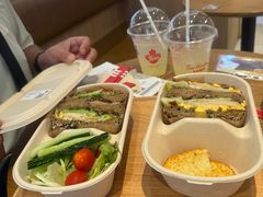 -Tims天好咖啡·贝果(华侨城步行街店)