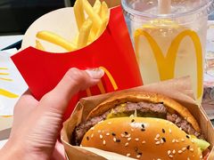 -麦当劳(哈西万达店)