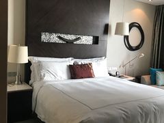 -青岛海尔洲际酒店