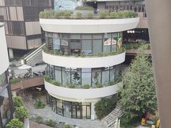 -瑞虹新天地月亮湾