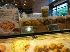 -米熊蛋糕店(天虹商场西丽店)