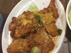 蛋黄排骨-五星海南鸡饭餐馆(东海岸路店)