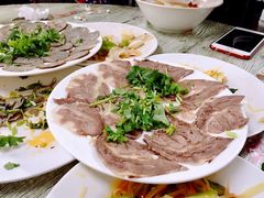 -正宗胖子抻面馆(岭东路店)