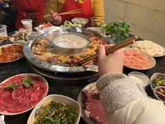 -洞亭火锅(防空洞总店)