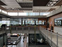 -ROAST coffee & eatery