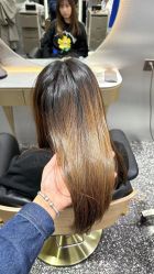 -Tloml salon