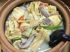 白果支竹猪肚煲-成惠食府(赤岗店)