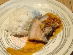 饭焐两头乌五花肉-庐灶江南·江南菜·四合院Bistro(东直门雍和宫·原华侨宾馆店)