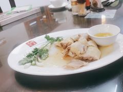 盐水鸡-红星光发煲仔饭(文海店)