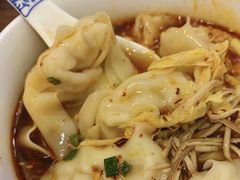 -笑来喜馄饨小笼工坊店(湖滨街店)