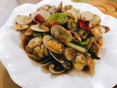 辣炒螺-琼大师东方烤乳猪(亚特兰蒂斯店)