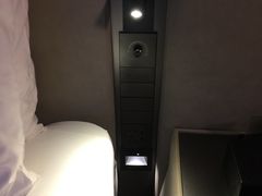 -成都宽窄巷子桔子水晶酒店