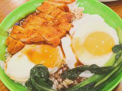 黑椒汁猪扒煎双蛋饭-澳门陈光记烧味饭店(南京德基广场店)