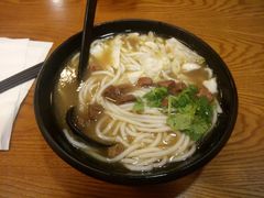 -鑫花溪牛肉米粉(凤凰街创始总店)