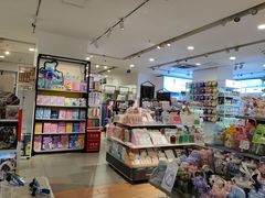 -三福时尚(三峡广场华夏银座店)