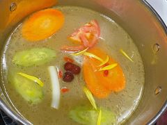 -野菌皇海景野生菌火锅(滨海大道店)