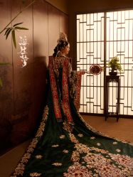 -雪中彩影婚纱摄影·微光艺术中心