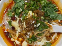 特色牛肉豆腐脑-晓友烧麦(光华村店)