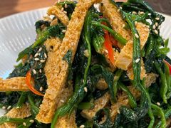 菠菜拌面筋-贯贯吉·清真餐厅(浙江中路店)