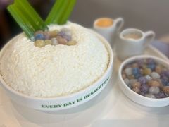 咸蛋冰-Cheevit Cheeva(Sirimangkalajarn)