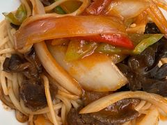 特色牛肉炒刀削麵-清真餐厅·回乡麦客