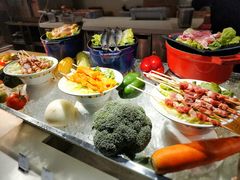 铁板烧-威珀斯酒店·珀萃美食餐厅 | 海鲜刺身·现烤生蚝·特色烤肉