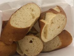 早餐优选碱水面包-WHEAT&BAKER-麥(凯德来福士店)