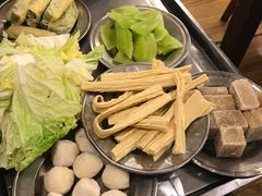 -月圆火锅(宁海东路二店)