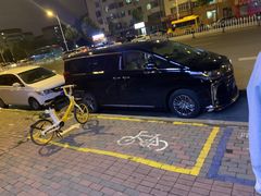 -勃利地摊·勃立小串烧烤