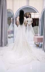 -LOVE SHINE婚纱·红鼎庄龙凤褂·妈妈装定制