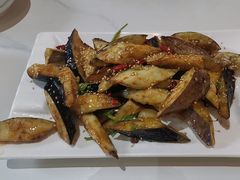 -鲁南仔·滕州炒鸡(经三路店)