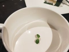 -玥轩YUE HIN(IFS国际金融中心店)