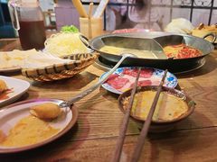 -巴卤社老火锅(财富店)