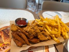 -必胜客(安盛购物广场金州店)