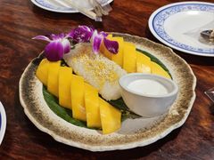 -Dang restaurant (patong phuket)