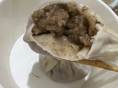 -严氏重油烧麦(民权路店)