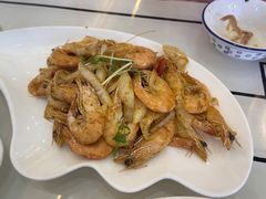 -覃记海鲜美食餐厅