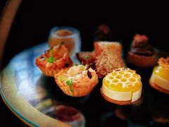 -亚龙湾喜来登·美景台大堂吧