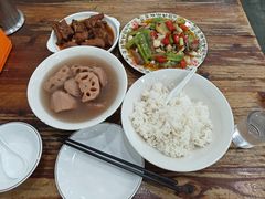 -雨田饭店
