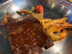 猪排骨配海白虾-布拉格餐厅· 中欧捷克菜(全国首店)